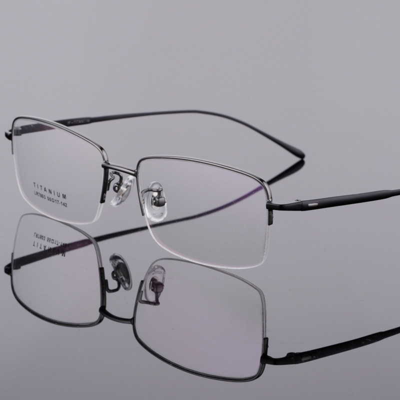 kính mát gọng titan thời trang nam tính