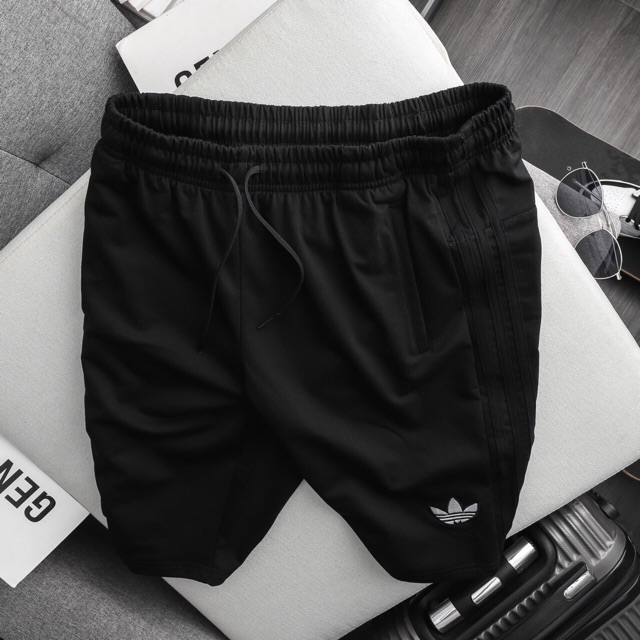 | Ảnh Thật | Quần Short Đen Sọc Đen Logo Thêu Xuất Xịn
