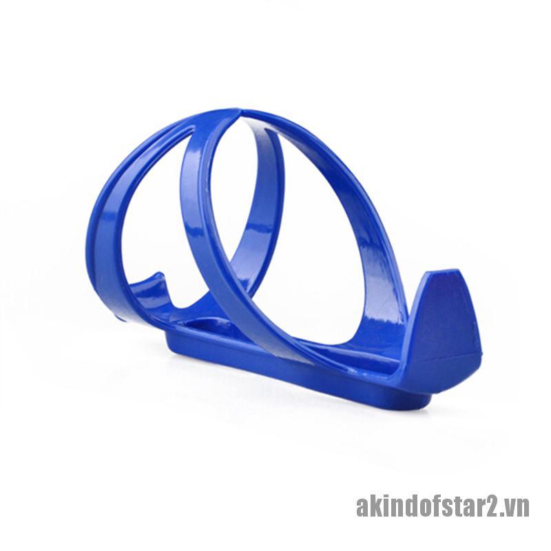 Giá đỡ bình nước bằng nhựa gắn xe đạp leo núi chất lượng