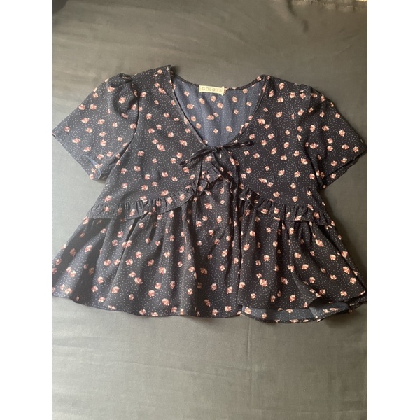 Thanh lý áo local brand new 98% và newtag