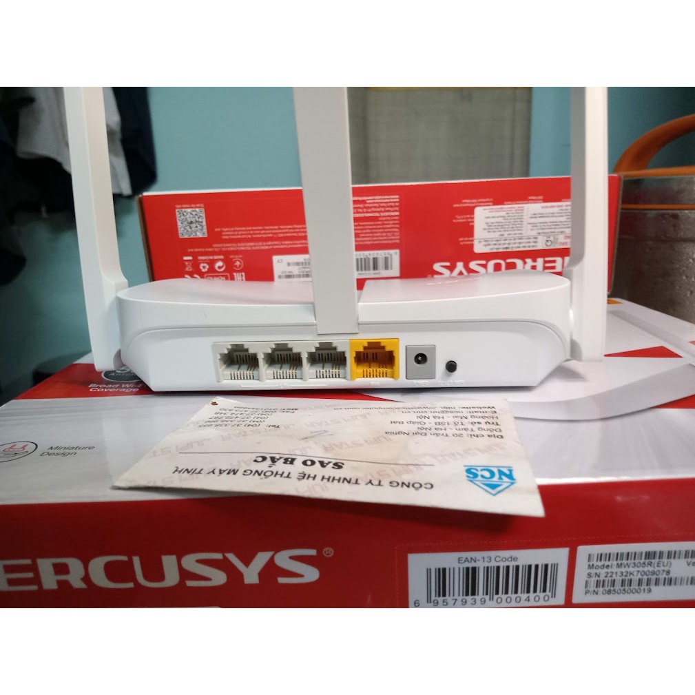 Bộ phát Wifi Mercusys MW305R (3 râu)