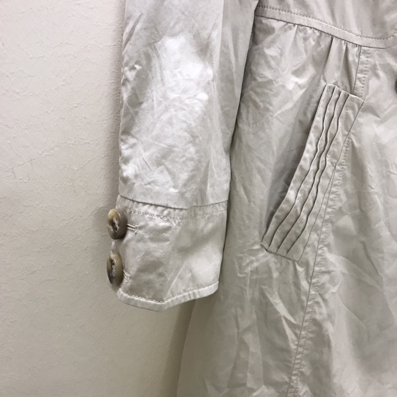 Áo măng tô dáng dài màu be 2hand