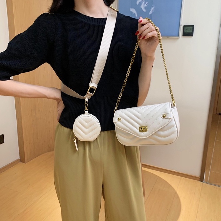 Túi xách nữ đeo chéo, túi đeo chéo trần ô 2 dây khóa vàng size 20 phong cách hàn quốc