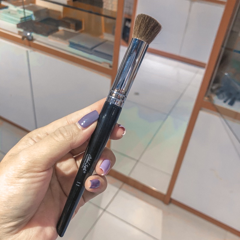 Cọ dậm Bobbi brown và BlackStyle lông thú