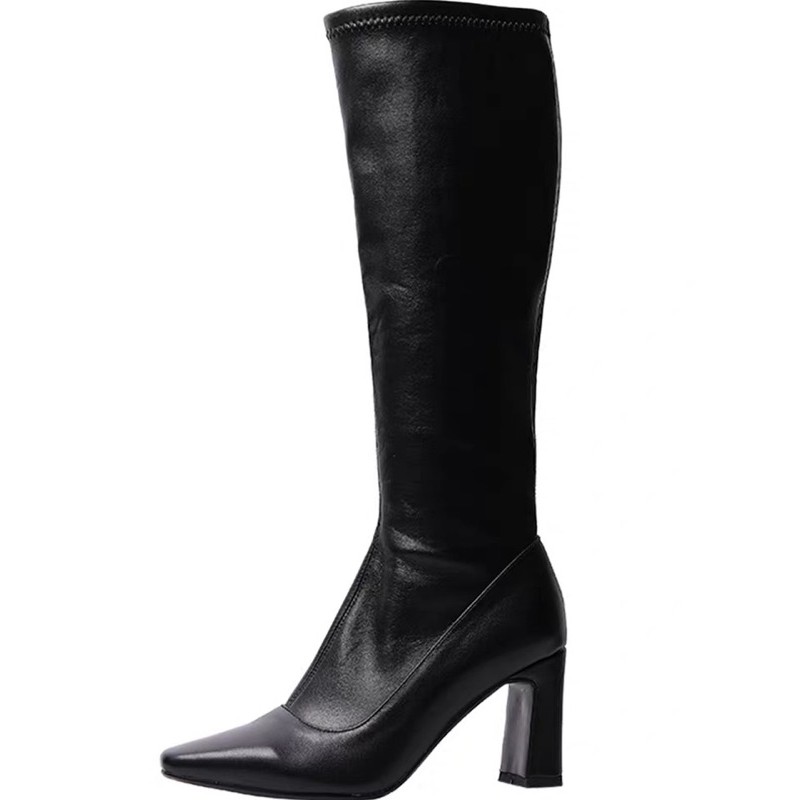 Bốt cao cổ 2 màu trắng kem, đen