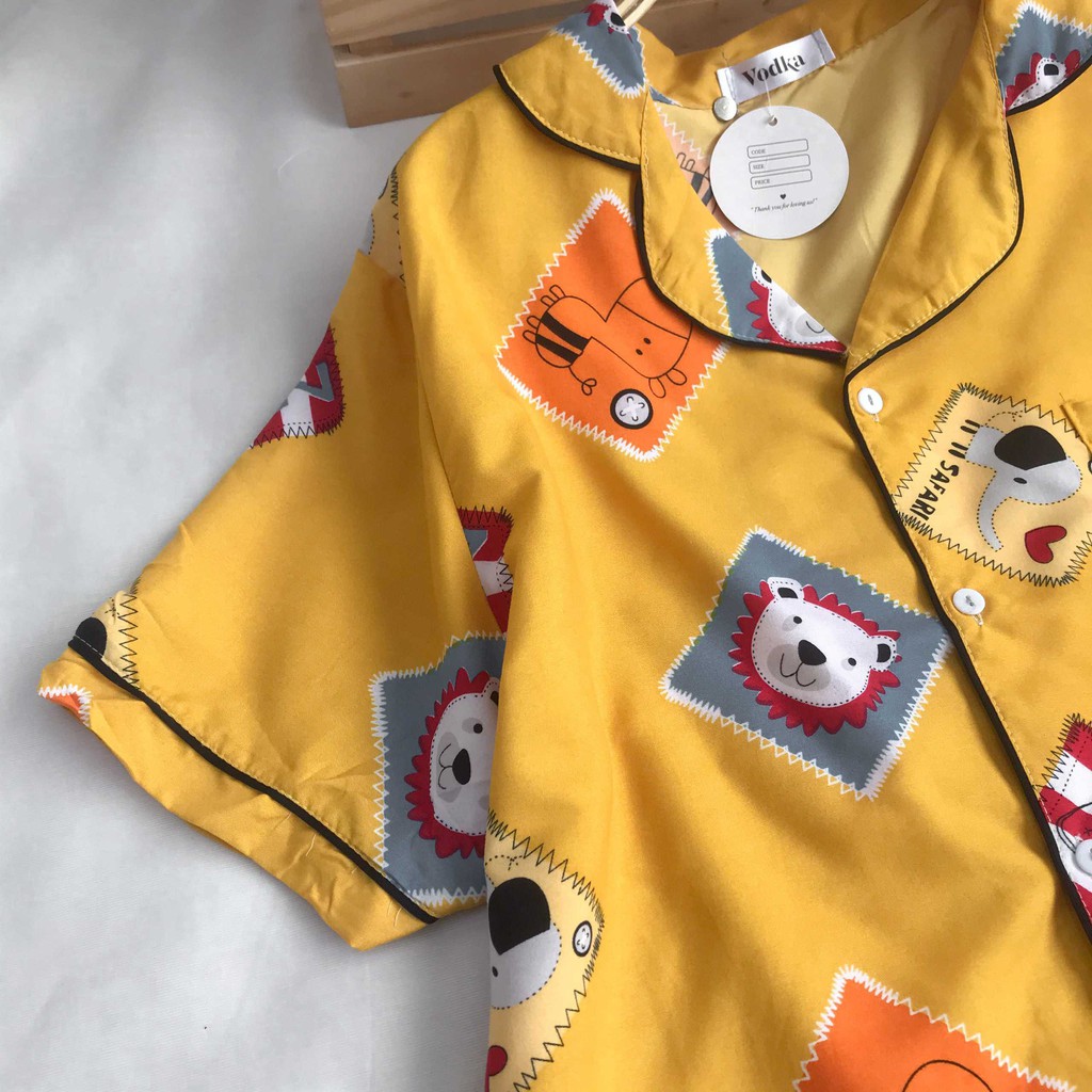 Bộ pijama nữ Fmstyle Saigon cộc tay chất liệu vải kate Thái 21DB06EP0901-21DB08EP1201 - 21DB12EP0401 | BigBuy360 - bigbuy360.vn