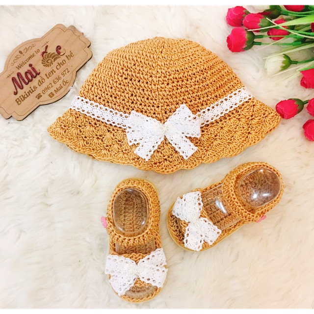 Mũ& giày có đế cho bé