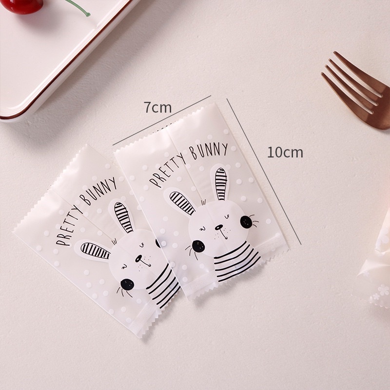 set 50 túi hàn miệng thỏ trắng đen size 7 x 10 cm