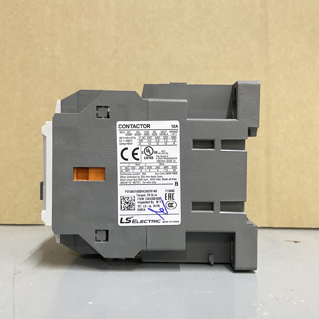 LS Contactor Khởi Động Từ 3P 12A MC-12b , Coil 220V/380V