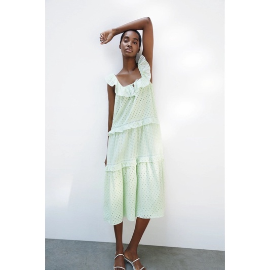 Đầm thêu maxi Zara xanh pastel săn sale sẵn size M