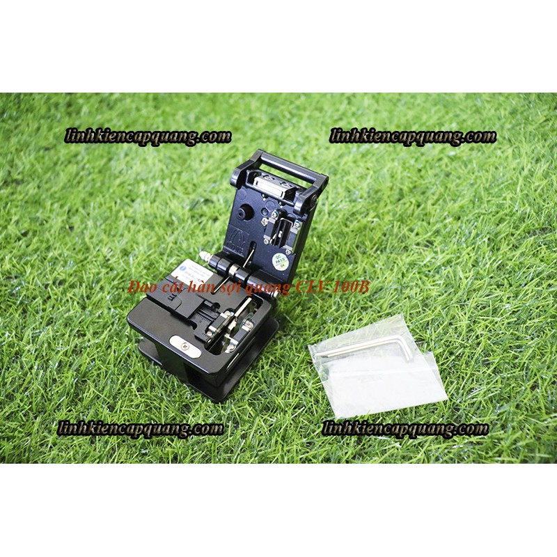 Dao cắt hàn sợi quang CLV 100B