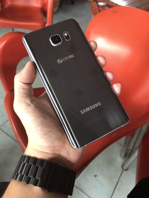 NOTE 5 TITAN XÁCH TAY HÀN