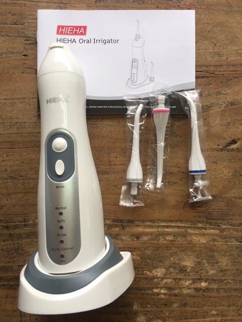 Máy tăm nước HIEHA oral lrrigator .sạc không dây