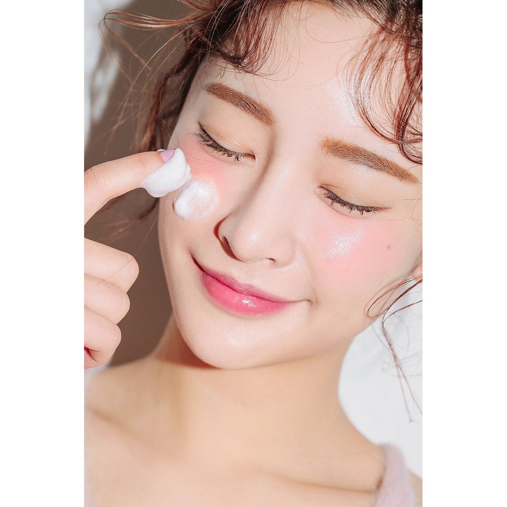 Kem Dưỡng Ẩm Vaseline làm mềm da nhanh lên da non (Hộp 100g)