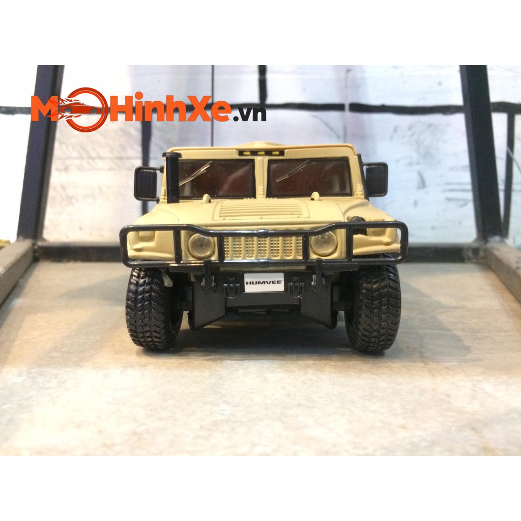 MÔ HÌNH XE HUMVEE 1:27 MAISTO