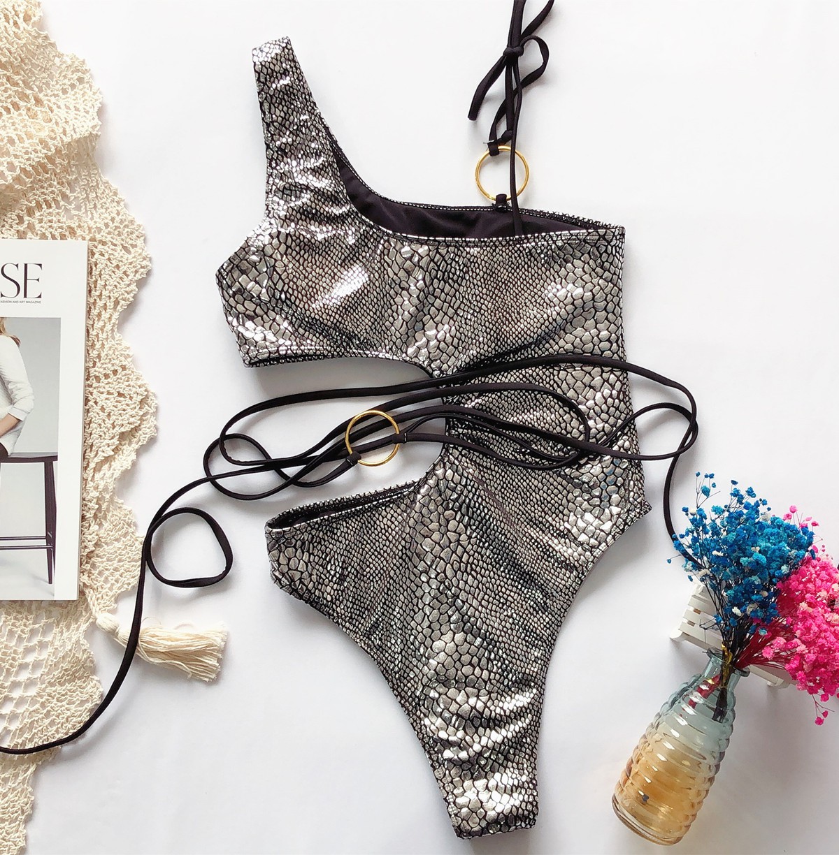 Bikini Một Mảnh Thiết Kế Cột Dây Quyến Rũ | BigBuy360 - bigbuy360.vn