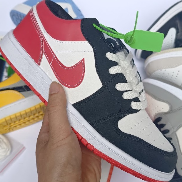 Giày thể thao Jordan 1 cổ thấp ⚡️𝐅𝐑𝐄𝐄 𝐒𝐇𝐈𝐏⚡️ Giày Sneaker JD1 Thấp cổ đủ màu đang làm bão thị trường 2021