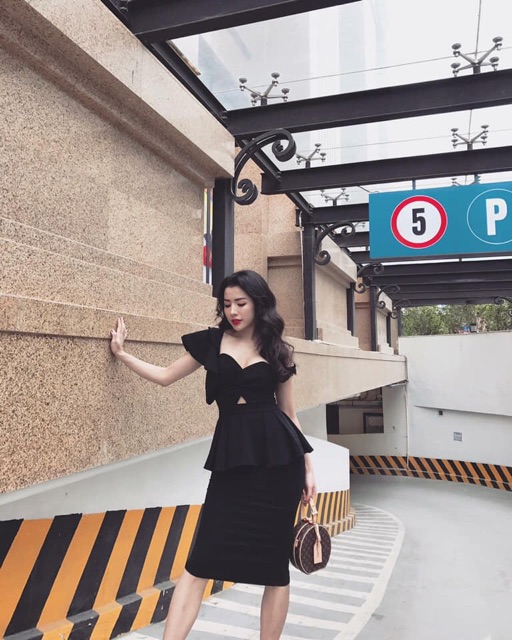 Set áo pelum lệch vai + chân váy