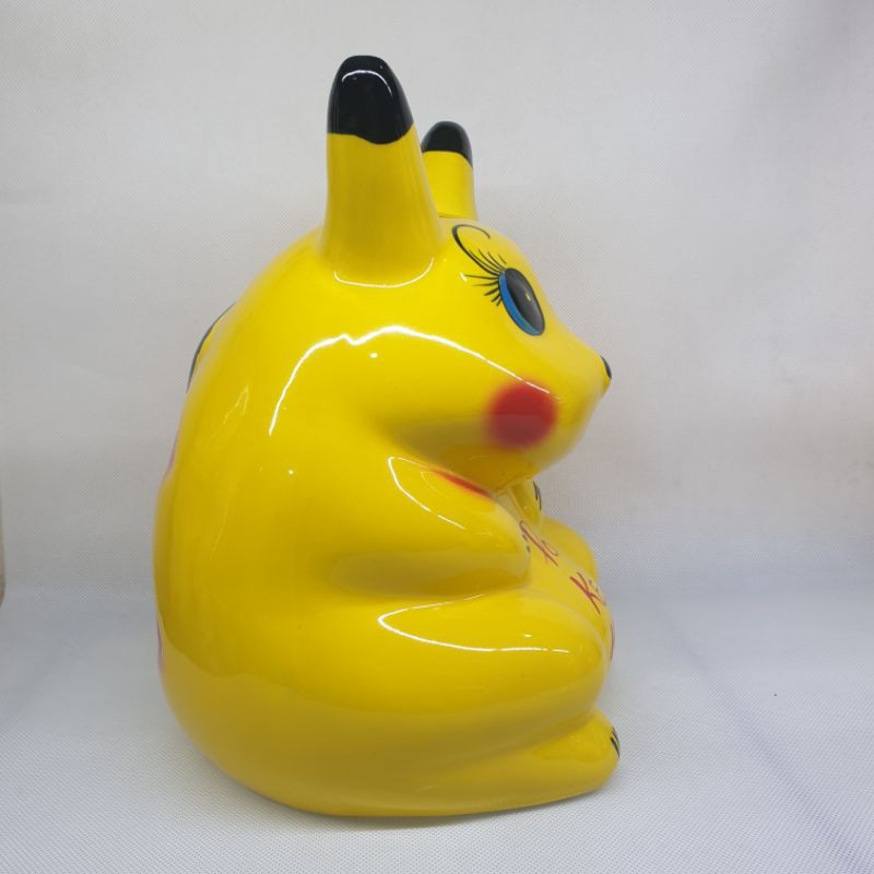 Heo lợn sứ tiết kiệm hình Pikachu siêu dễ thương. Gốm sứ Bát tràng