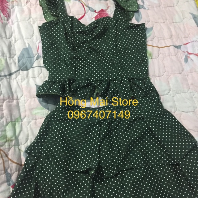 Set rời áo chấm bi . Chân váy bi hai tầng .