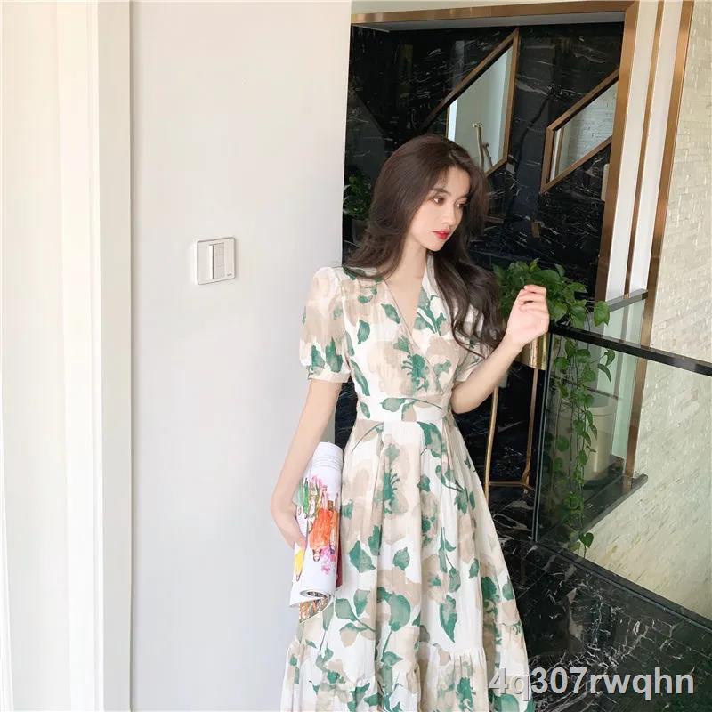 Thời trang dành cho nữ phong cách Hepburn Váy hoa ngọt ngào | BigBuy360 - bigbuy360.vn