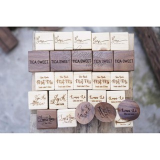 Combo 5 cục gỗ và dù bắt hoa bánh kem,khắc logo theo yêu cầu