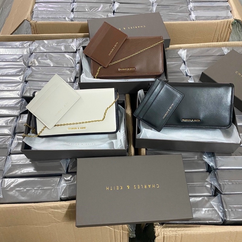 Túi kèm ví da lì size 18cm có kèm hộp