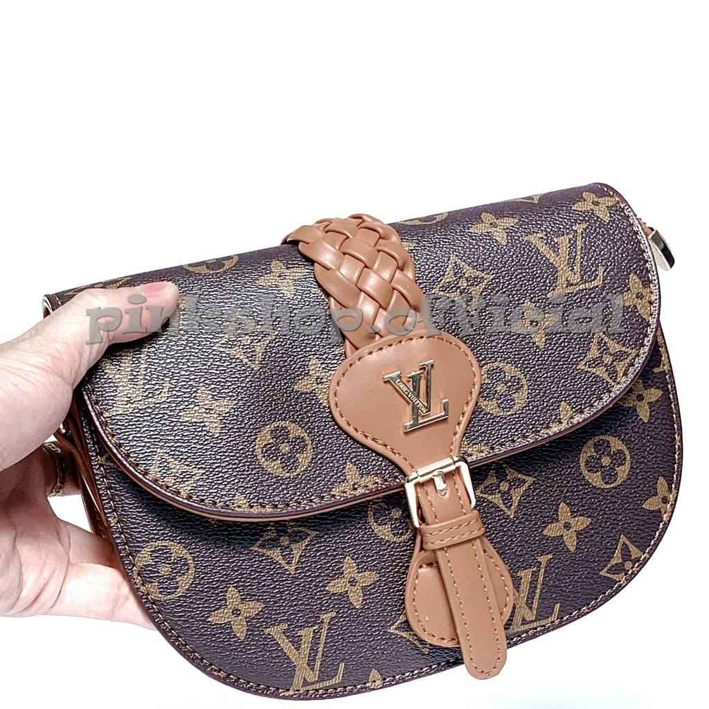 Túi đeo chéo nữ mặt trăng , Túi xách nữ cao cấp hàng chuẩn super full box Pink Shop TSPS27 | BigBuy360 - bigbuy360.vn