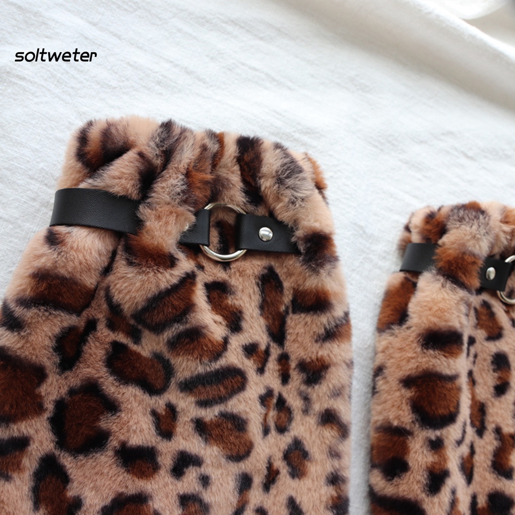 Đôi Vớ Giữ Ấm Chân Họa Tiết Da Báo Thời Trang Thu Đông Cho Nữ