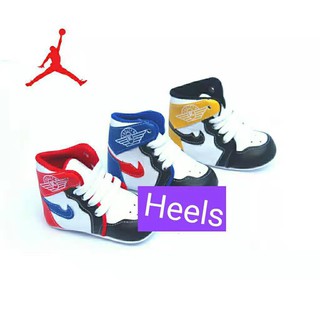 Đôi Giày Tập Đi Cho Bé 1 Tuổi Air Jordan