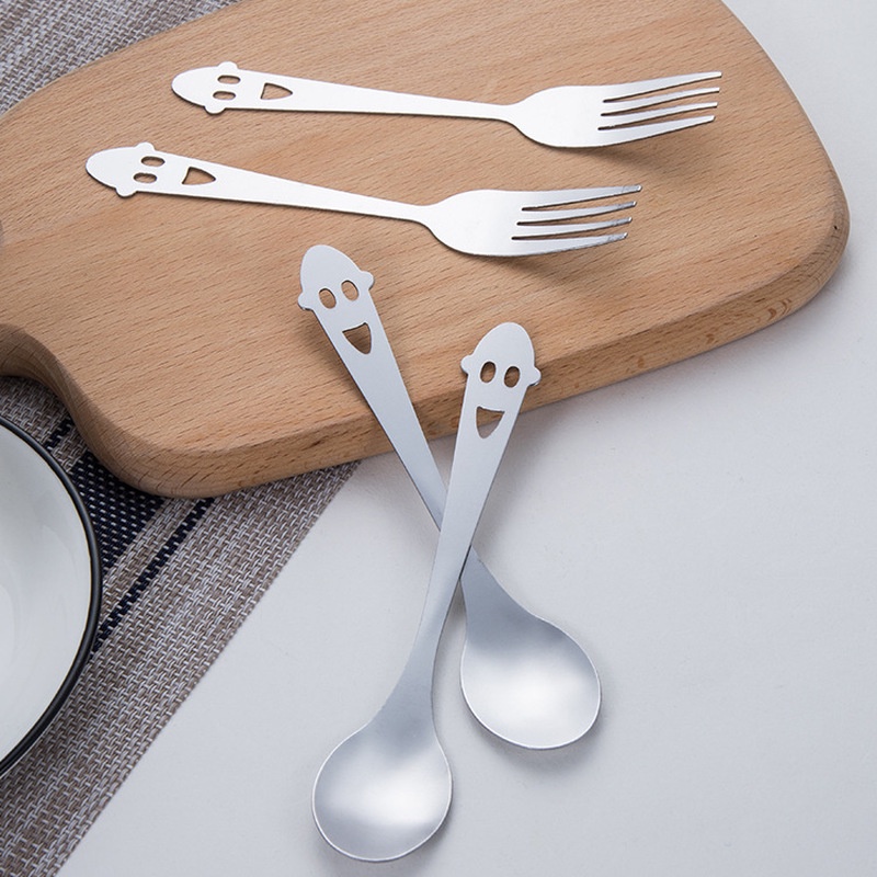 1 Muỗng Nĩa Tay Cầm Dài Bằng Thép Không Gỉ Hình Mặt Cười Dễ Thương