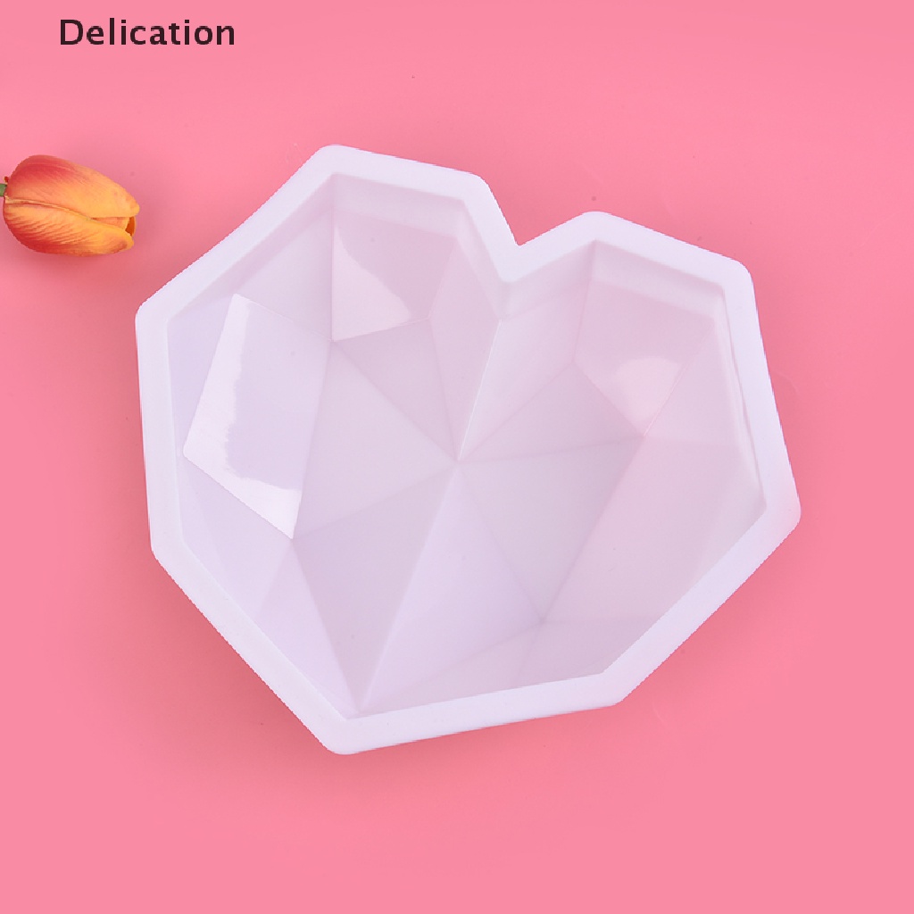 Khuôn silicone hình trái tim 3D độc đáo tiện dụng