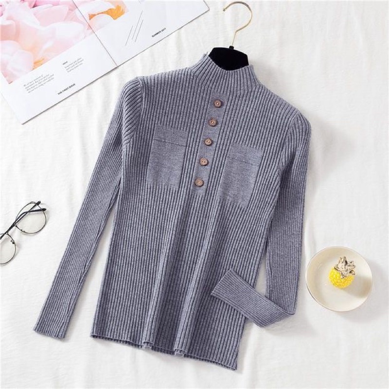 Áo len cổ 3 phân túi 2 bên đính cúc ngực
