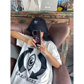 Ốp Lưng DECAO Silicon Santa Boss Dark cho Iphone Đen