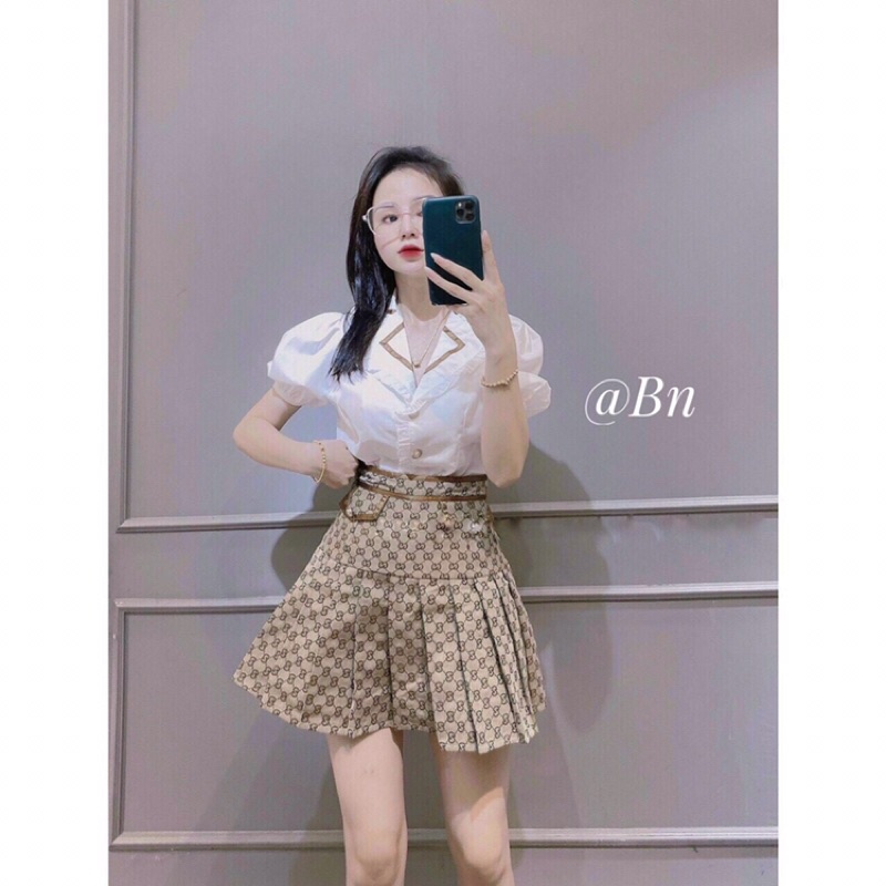 Set smi tay bồng phối viền mix chân váy gucci