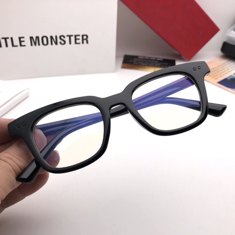 Thanh lý kính gm south side chấm đen hàng lỗi nhỏ từ nhà sx | BigBuy360 - bigbuy360.vn