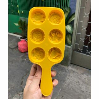 Khuôn bánh in phục linh