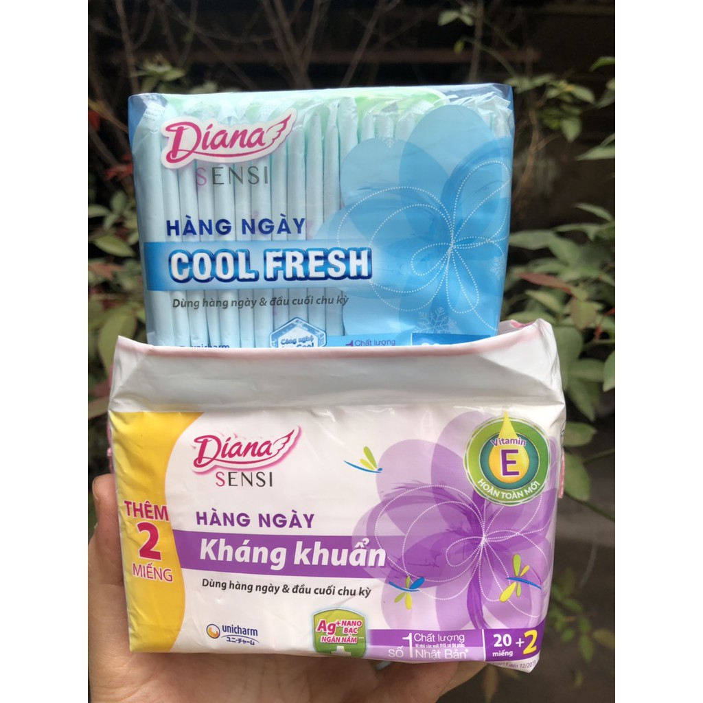 BĂNG VỆ SINH HÀNG NGÀY DIANA cool fresh và sensi trắng 20 miếng