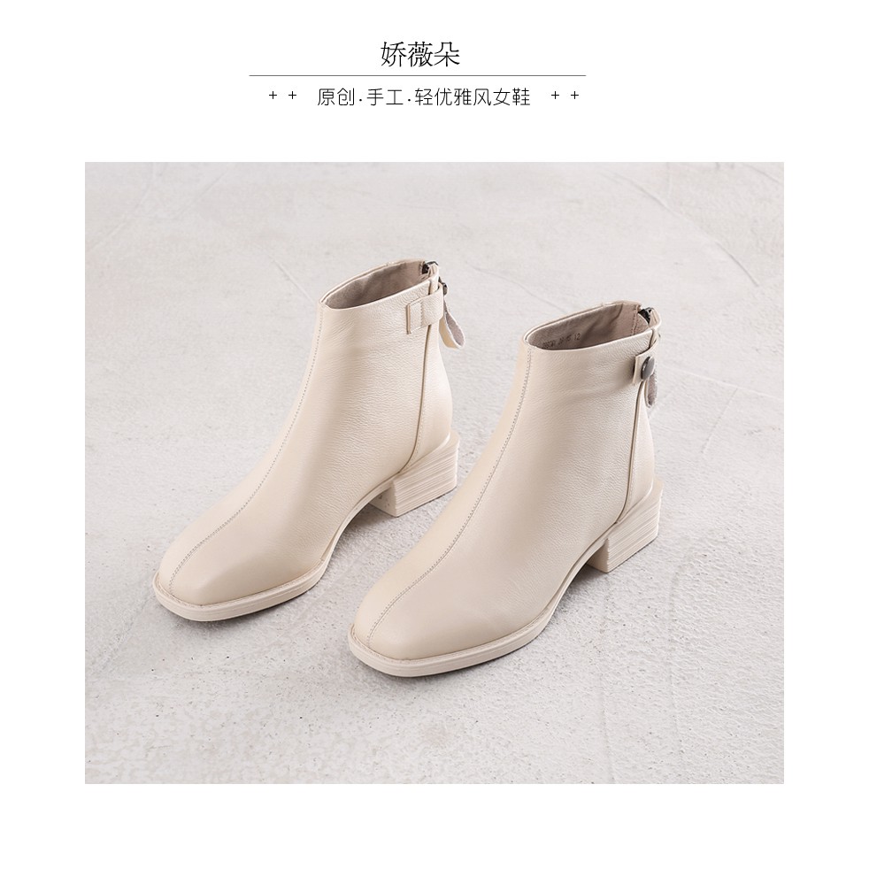 Giày bốt Martin Phong Cách Retro	đế vừa 4cm màu trơn Dây kéo sau ❤Có hai màu đen và kem❤