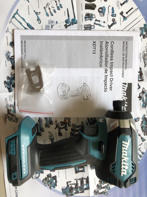 MAKITA XDT13 - Máy bắt vít không than 18V - Thân máy