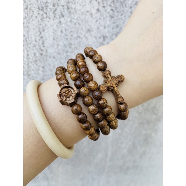 Chuỗi Hạt Trầm Tốc Vườn Mix Charm Thánh Giá và Chúa Giesu