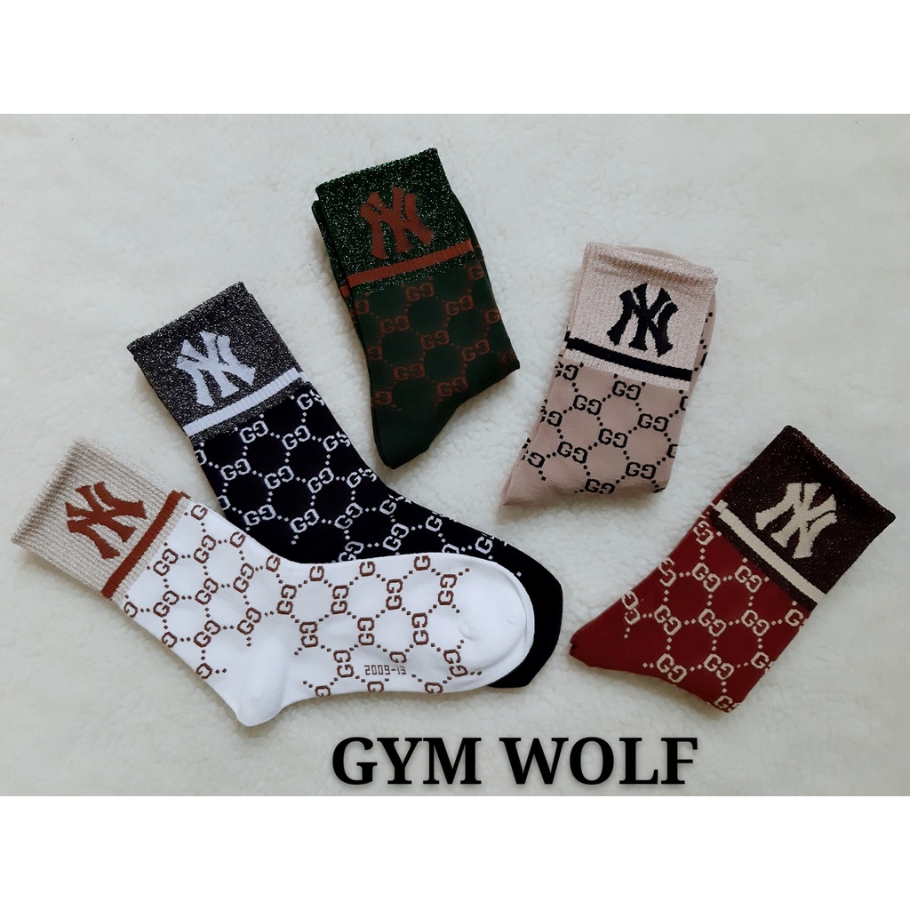 Vớ LV, Vớ NY kim tuyến cổ cao Nam Nữ phong cách thể thao, đường phố, năng động.