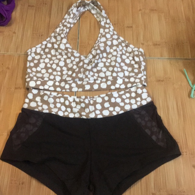 Đồ bơi tuyền Phan