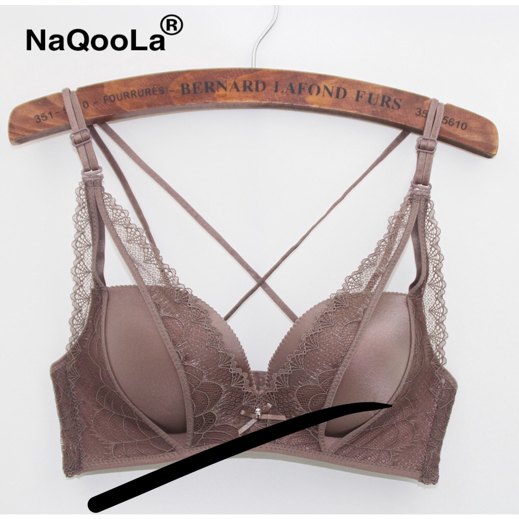 Áo lót có đệm mút êm, liền mạch xuyên ren theo phong cách mới, size 36 màu da, không gọng