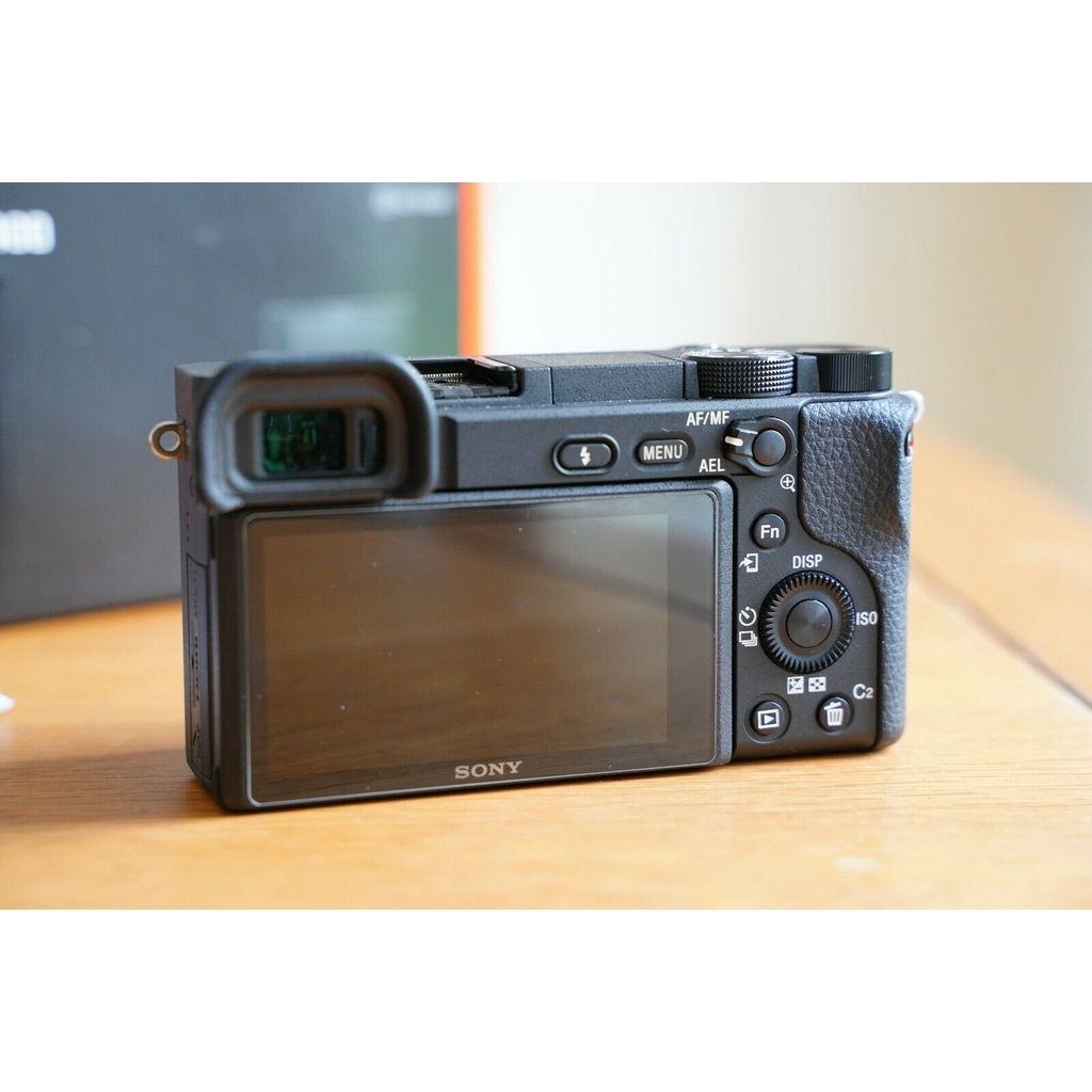 Máy ảnh Sony A6400 + Lens 16-50mm -  Quay video UHD 4K - 24.2mp - Mới 98%