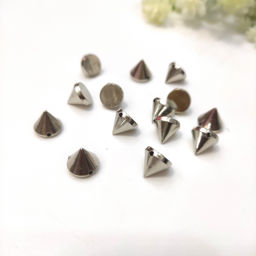 Đinh tán hình nón bằng nhựa trang trí handmade đồ da, giày dép, quần áo Pinky Shop