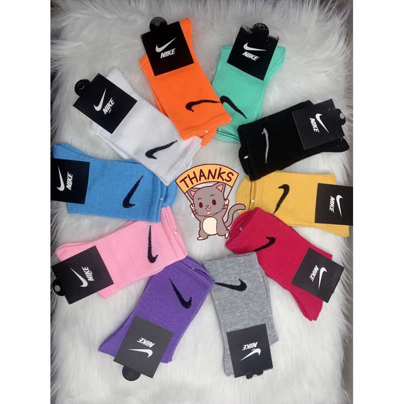 Tất Thể Thao Unisex Cổ Cao Nhiều Màu Phối Cùng Sneaker
