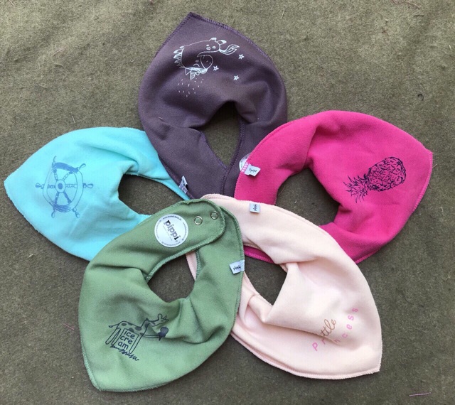 Yếm pipi xuất đan mạch