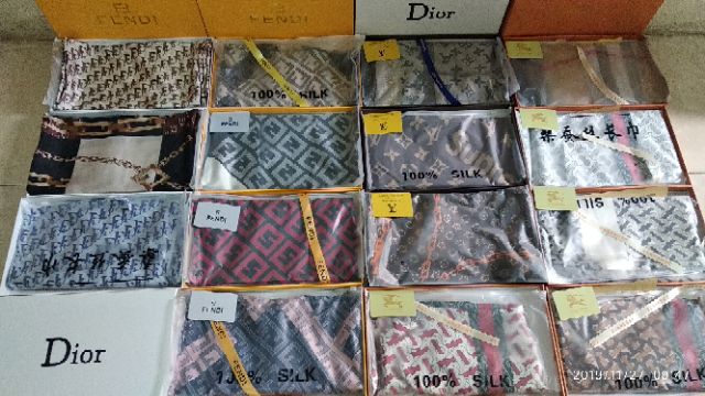 Khăn lụa quảng châu