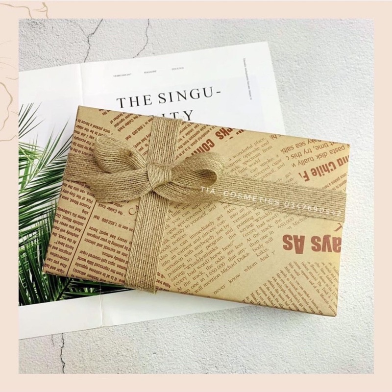 Giấy gói quà - Giấy báo